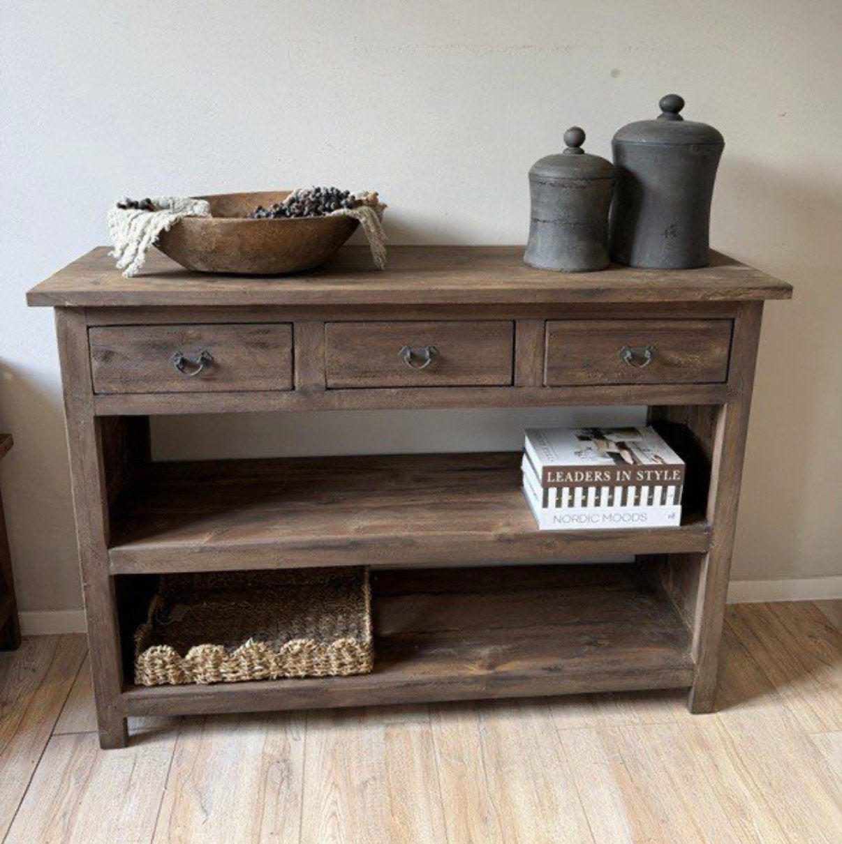 Mooie teakhouten sidetable met 3 lades, Huis en Inrichting, Ophalen, 100 tot 150 cm, Teakhout, Nieuw