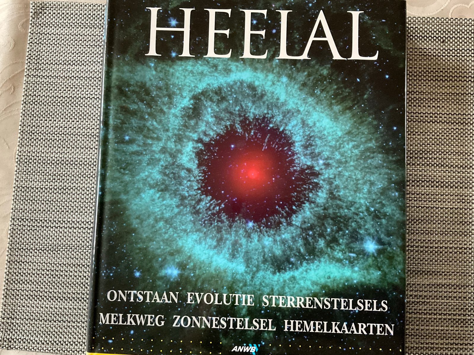Heelal: Ontstaan, Evolutie, Sterrenstelsels, Melkweg, Ophalen of Verzenden, Zo goed als nieuw, Natuurwetenschap