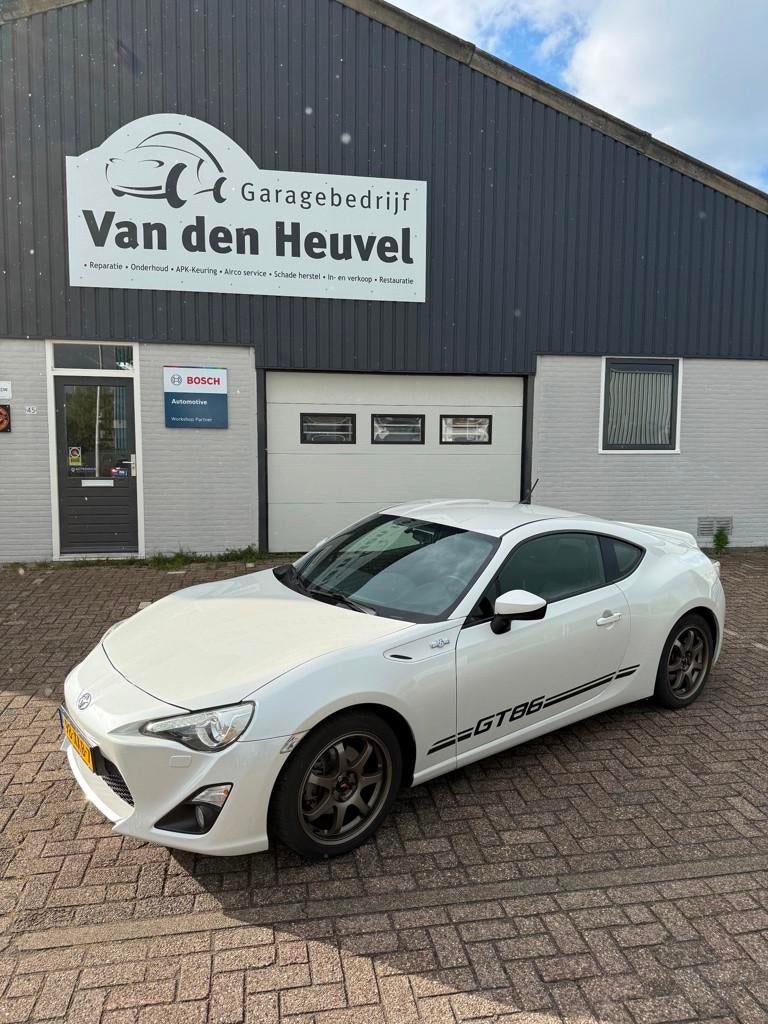 Toyota GT86 2.0 D-4S, Auto's, Toyota, Automaat, Achterwielaandrijving, Gebruikt, Zwart