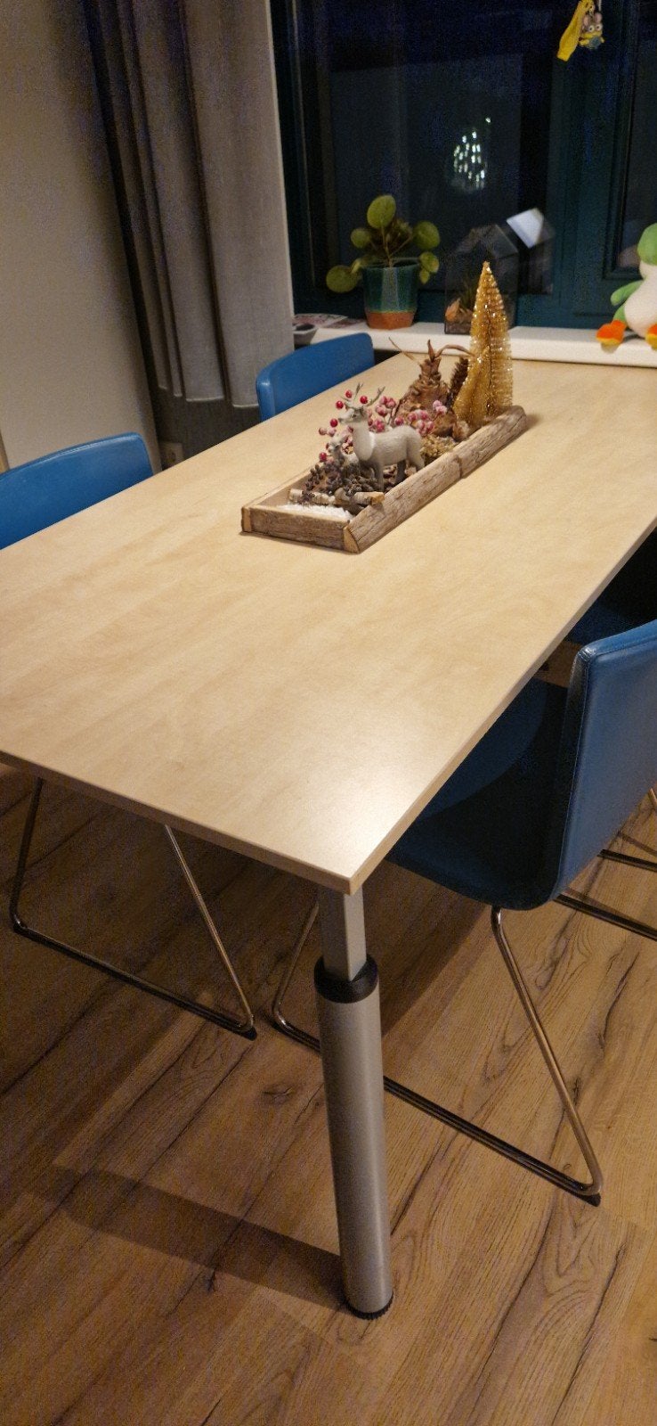 Stevige tafel met berken blad en verstelbare poten, Huis en Inrichting, Tafels | Eettafels, Gebruikt, 50 tot 100 cm, 150 tot 200 cm