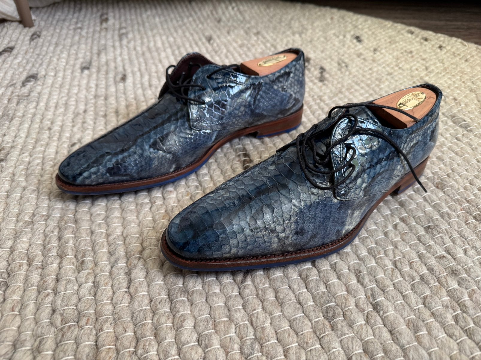 Floris van Bommel nette herenschoenen, Ophalen, Zo goed als nieuw, Blauw, Veterschoenen