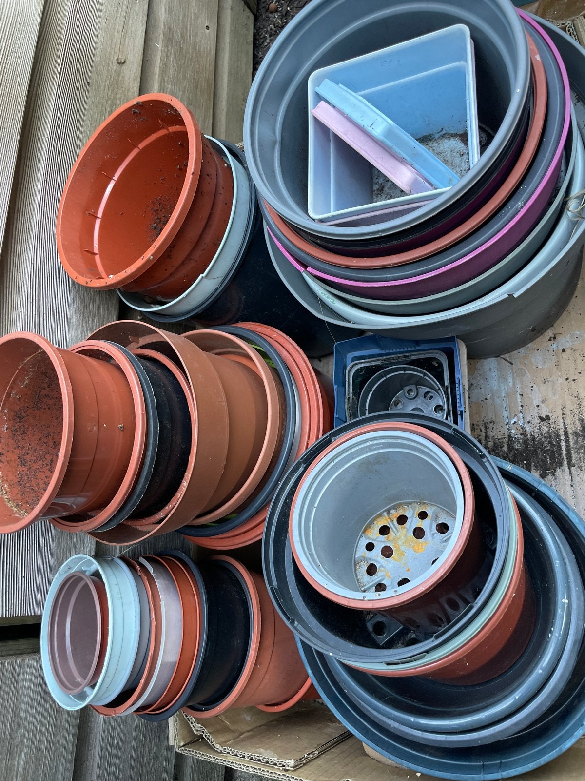 Diverse gebruikte bloempotten, Ophalen, Kunststof, Gebruikt, 40 cm of meer