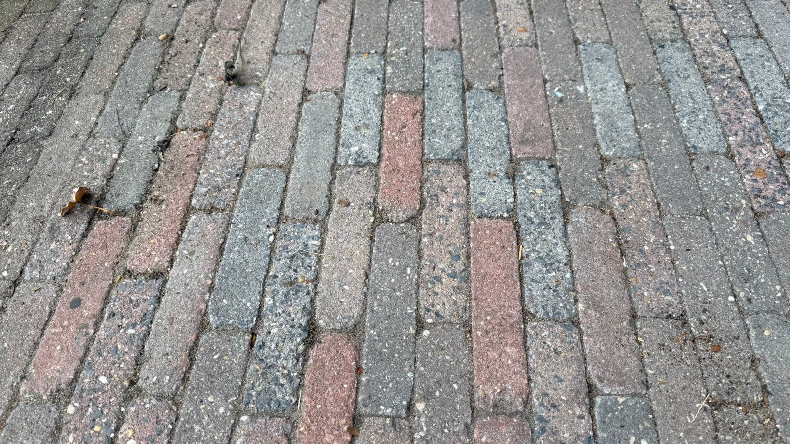 Klinkers waalformaat (20x5x7) 22m², Ophalen, Klinkers, Zo goed als nieuw, 10 m² of meer