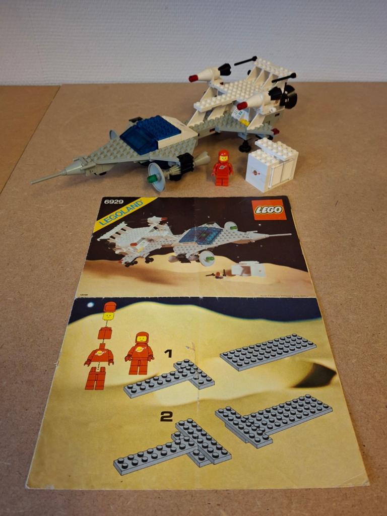Lego 6929 Starfleet Voyager. Jaren 80 Classic Space, Compleet, Lego, 33 Bath Road, Slough, UK, Lego