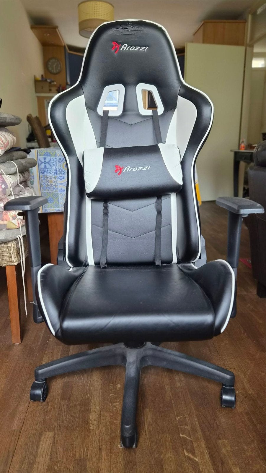 arrozi gaming chair, Huis en Inrichting, Bureaustoelen, Ophalen, Zwart