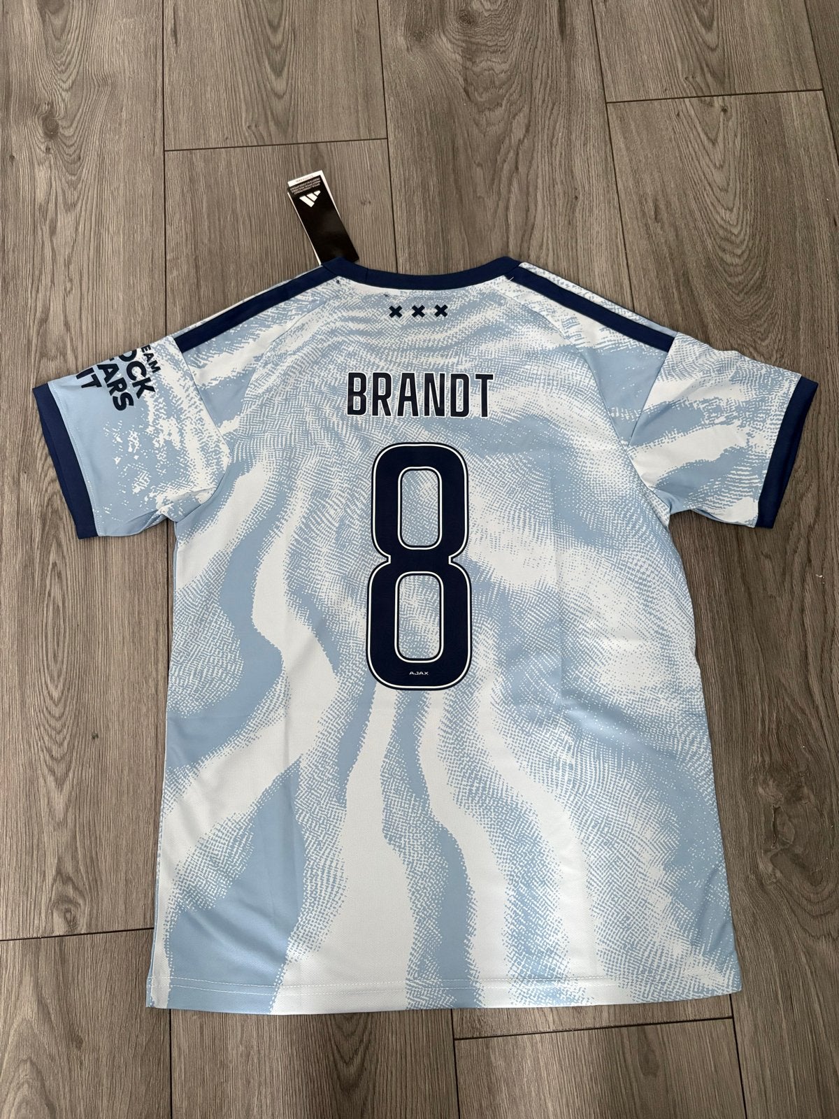 Ajax 2026/27 shirt maat M Brandt #8, Maat M, Ophalen of Verzenden, Nieuw, Shirt