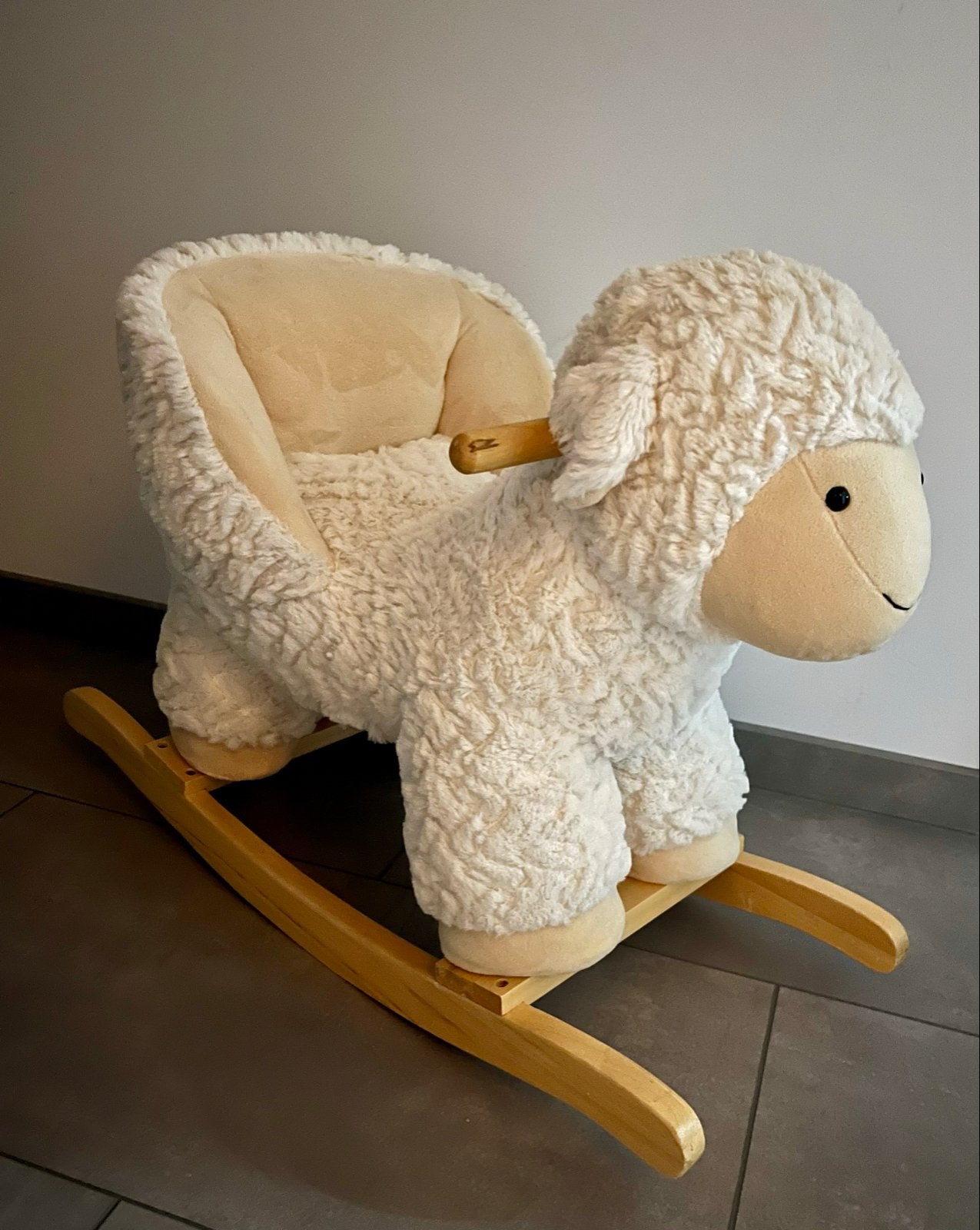 Hobbelschaap met leuningen en geluid, Ophalen of Verzenden, Gebruikt, Overige typen, Met geluid