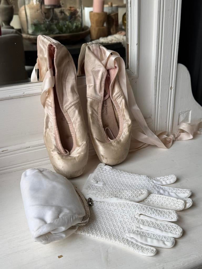 Oude brocante spitzen/ballet schoenen., Ophalen of Verzenden