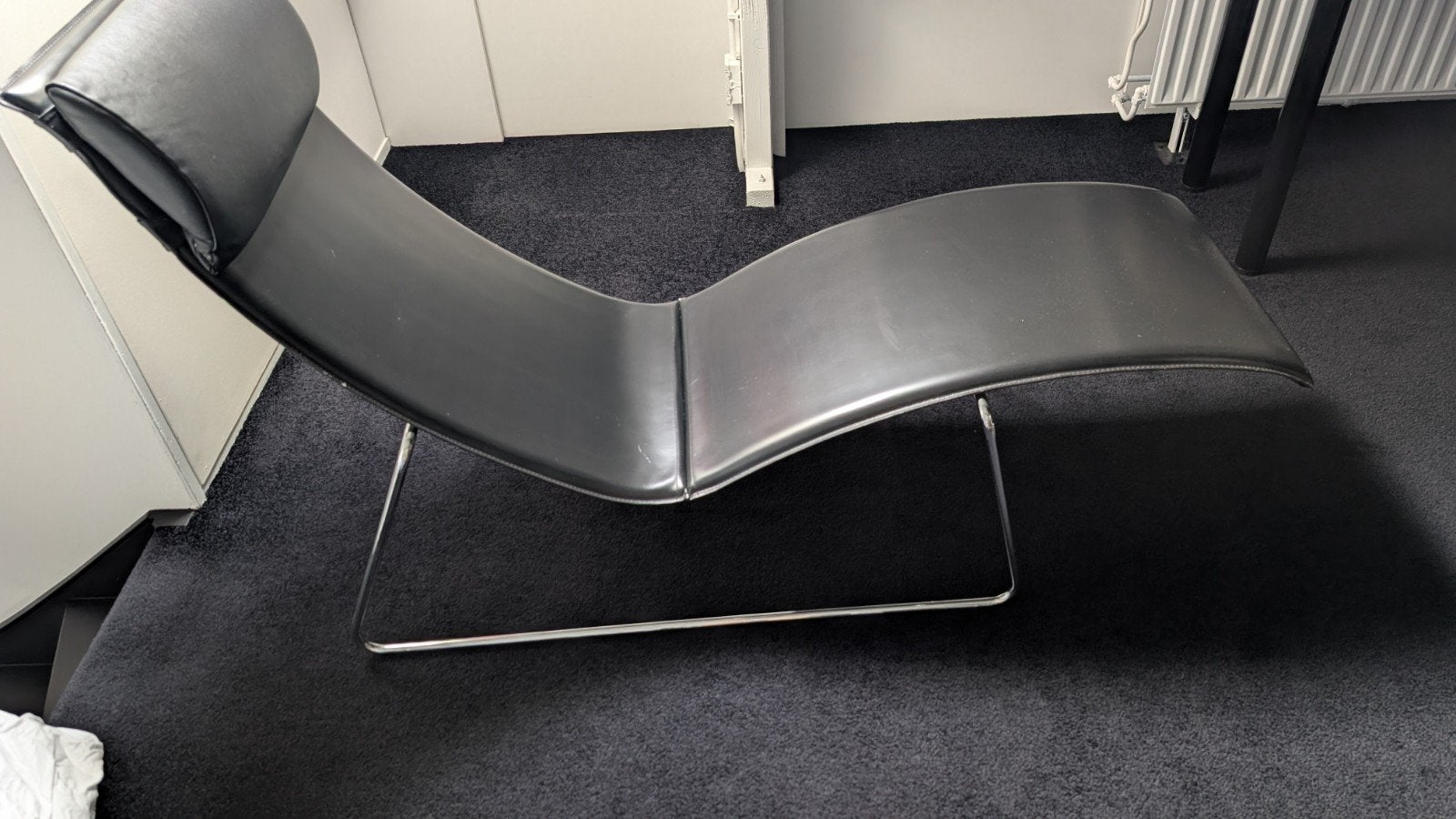 Zwarte leren chaise longue - Zo goed als nieuw, Ophalen, Gebruikt, Eenpersoons, Minder dan 150 cm
