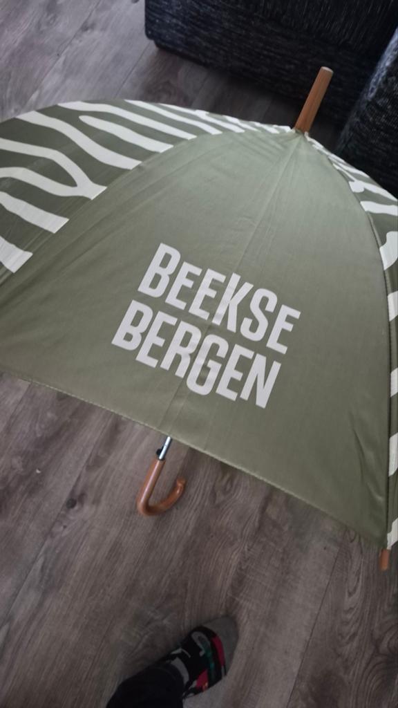 Beekse Bergen paraplu met zebraprint, Ophalen, Gebruikt, Groen