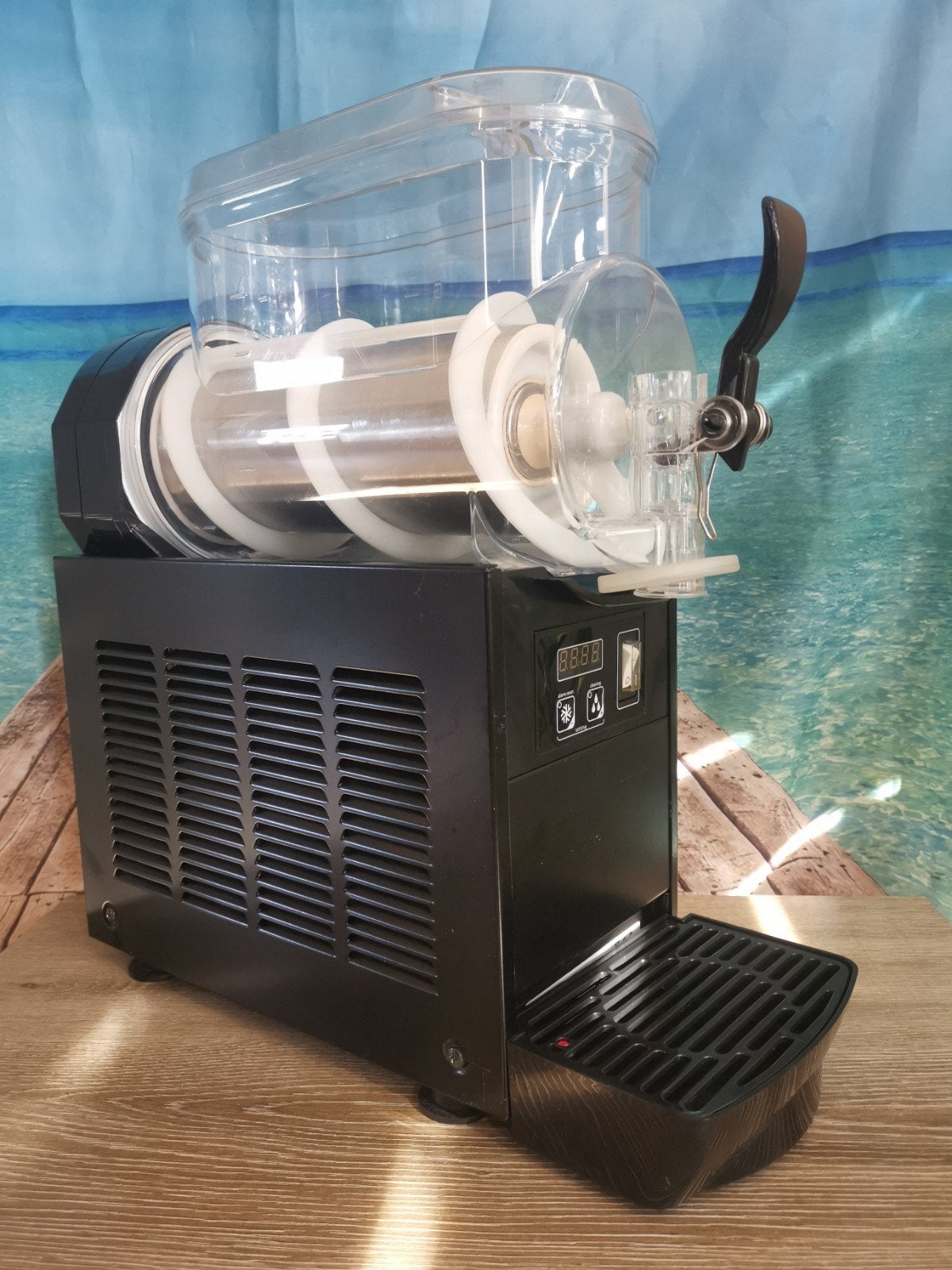 Ugolini B3 Micro Slush Machine, Ophalen, Refurbished, Zelfvriezend