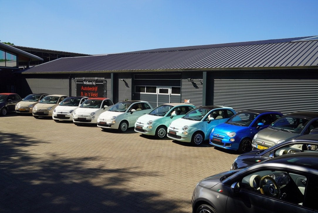Fiat 500 1.2 Lounge PANO CLIMA PDC BLUETOOTH LED, Auto's, Voorwielaandrijving, Gebruikt, 4 cilinders, 840 kg