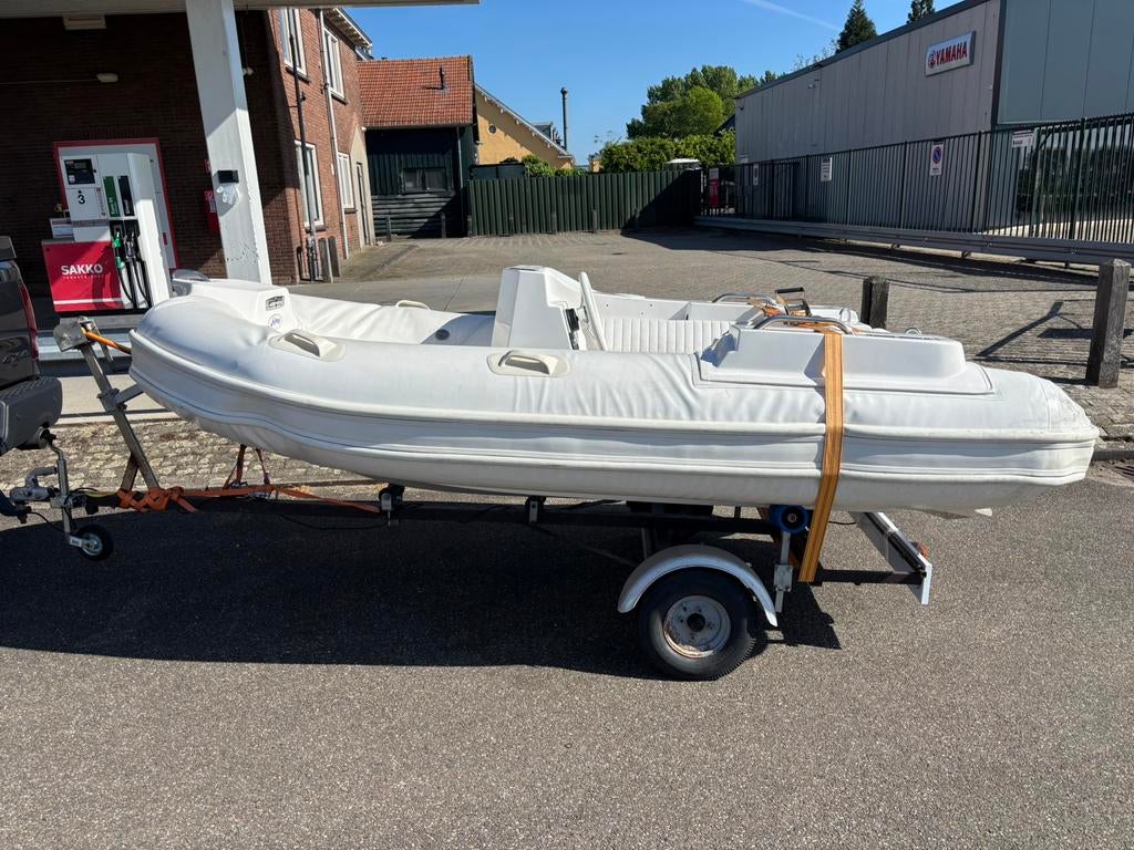 mooie arimar rib 320 plus trailer, Watersport en Boten, Rubberboten, Zo goed als nieuw, Benzine, Minder dan 70 pk, Overige materialen