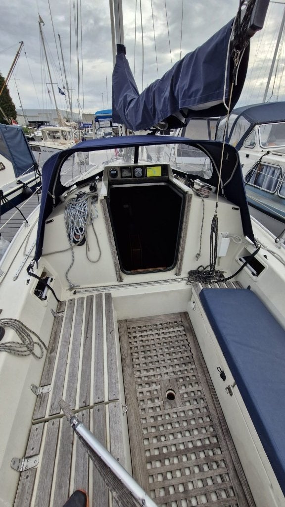 Etap 28, 9 m, Gebruikt, Binnenboordmotor, 1.80 meter