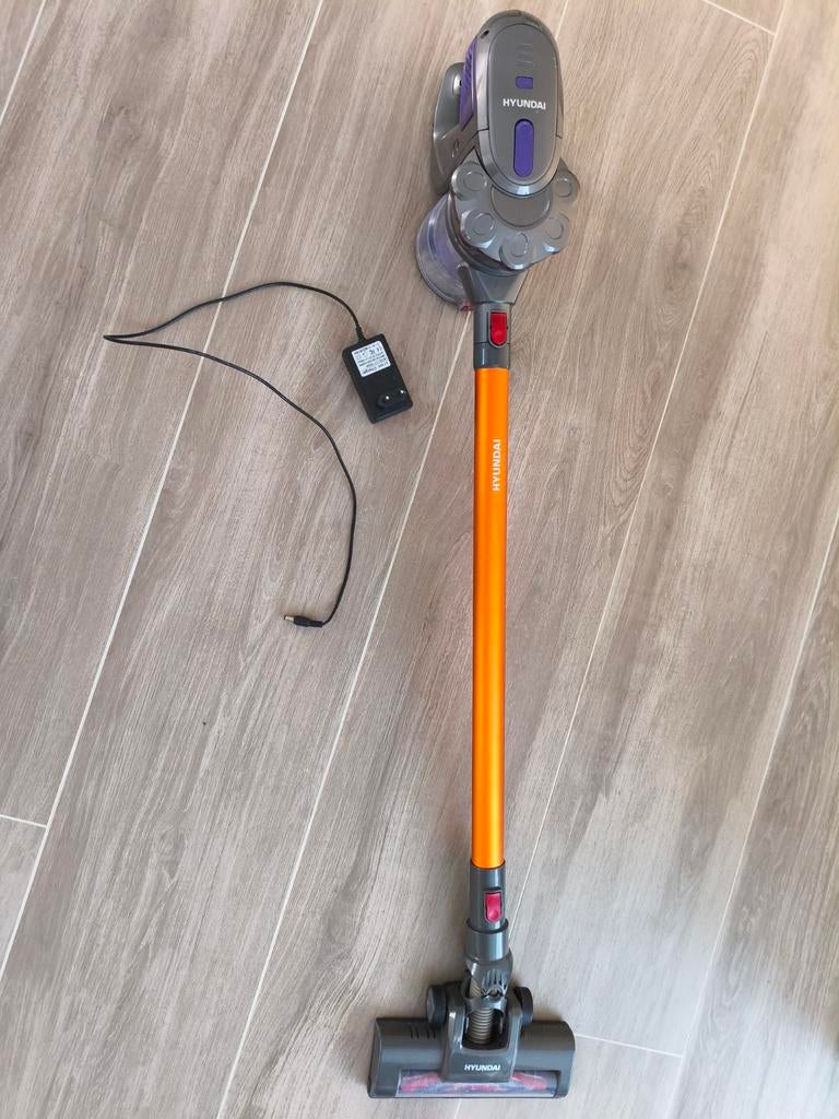 Draadloze stofzuiger Hyundai, Ophalen, Gebruikt