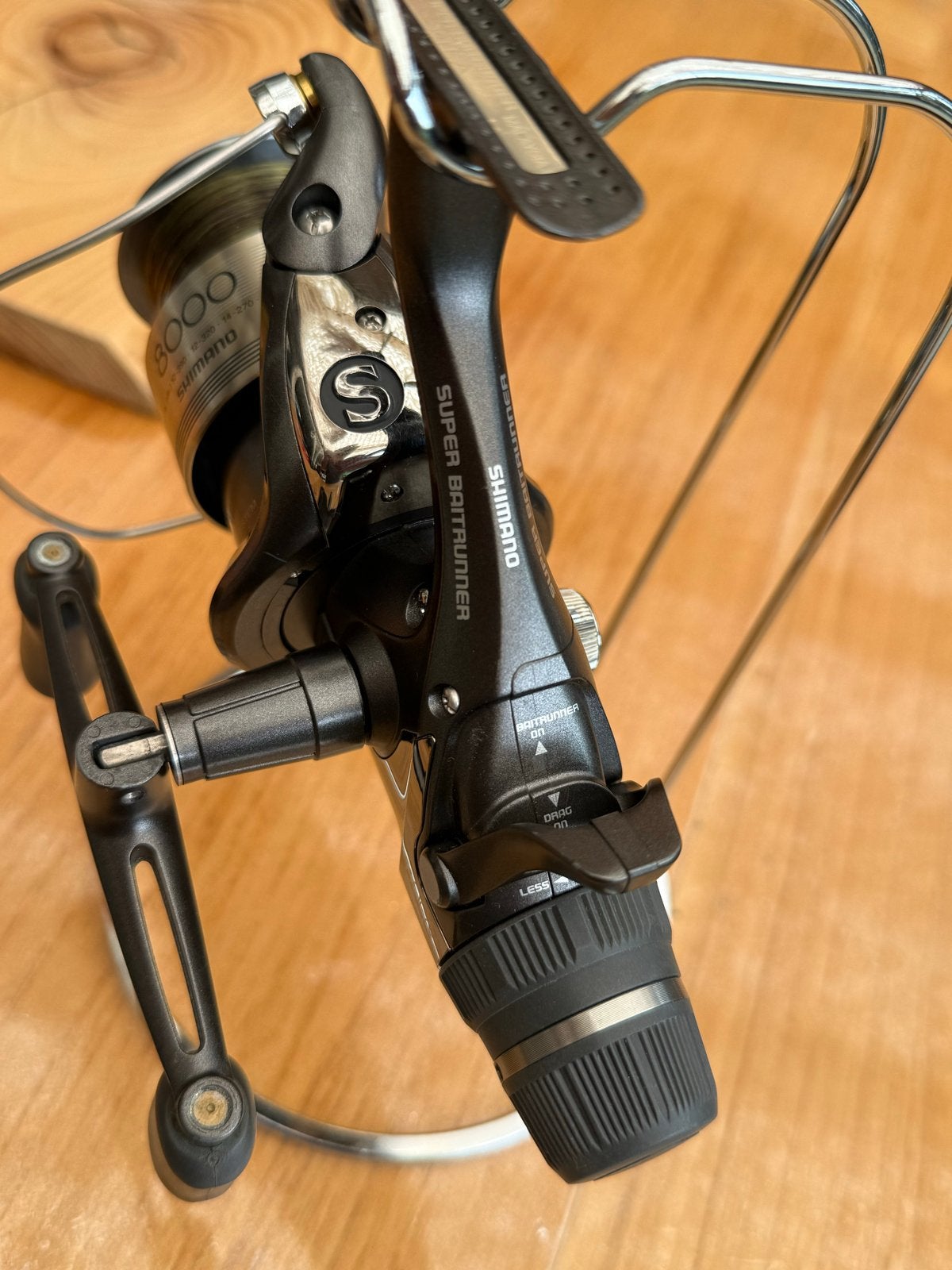 *** Shimano Super Baitrunner 8000 XTEA Vismolen ***, Ophalen of Verzenden, Gebruikt, Molen