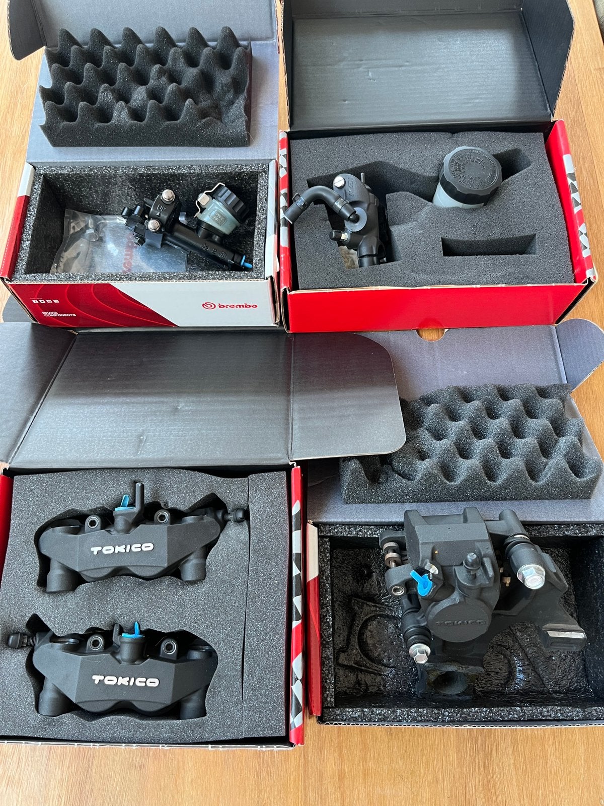 Suzuki GSXR K5 K6 K7 K8 remklauwen, koppeling en rempomp., Motoren, Ophalen of Verzenden