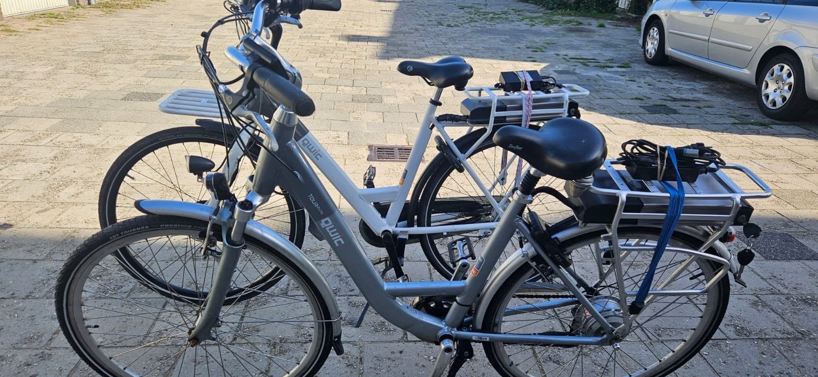 1 Qwic Urban 1 Qwictour elektrische fietsen (2 stuks), Fietsen en Brommers, Ophalen, Qwic, Zo goed als nieuw, 51 tot 55 cm