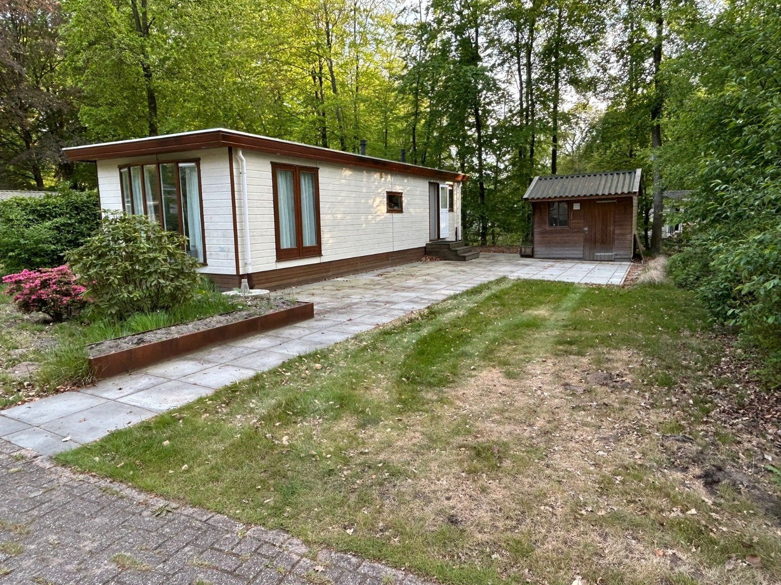 Nette Chalet op camping het hout bakkeveen.