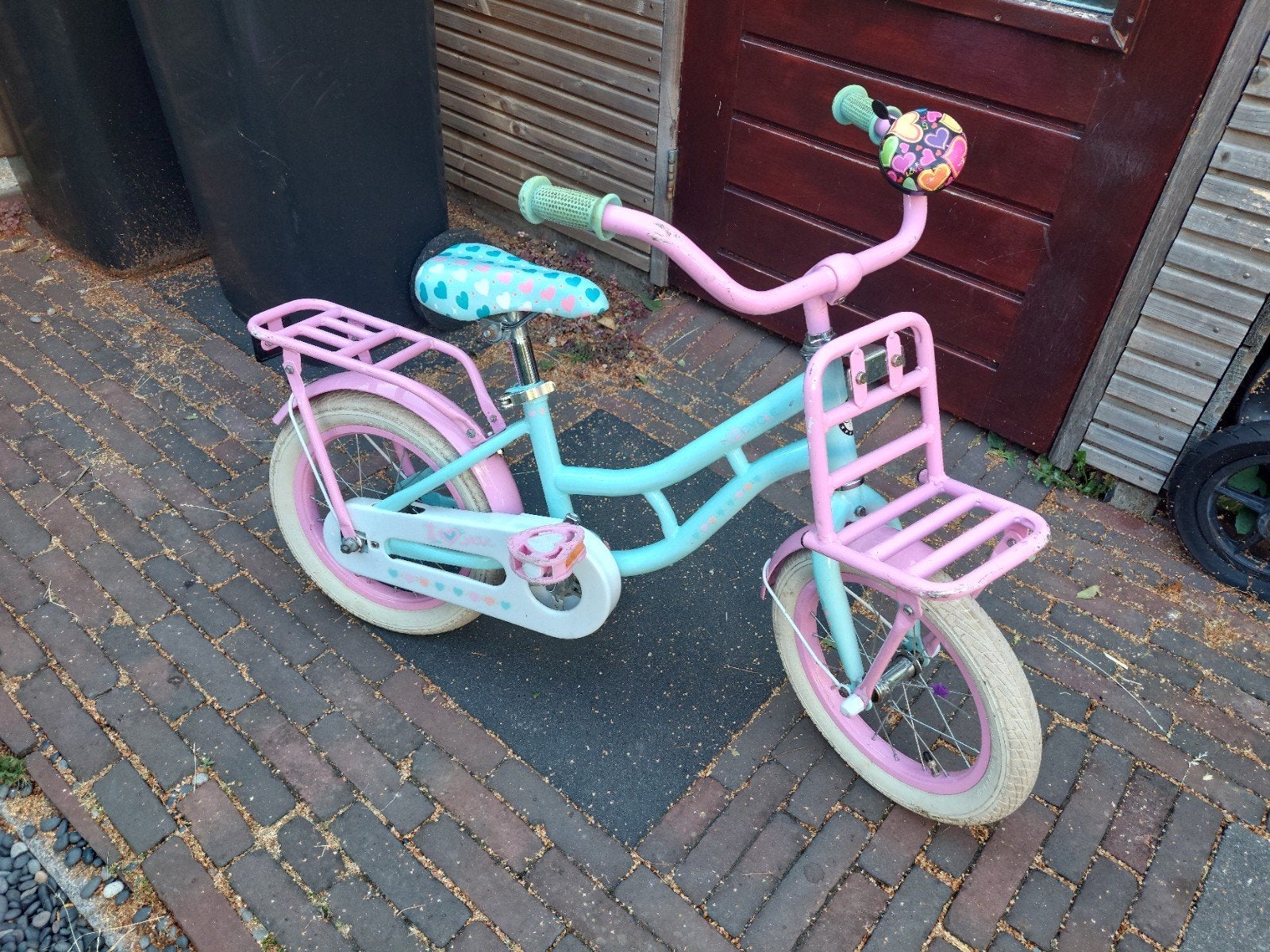 14 inch meisjesfiets 2cycle roze mintgroen, Fietsen en Brommers, Ophalen, Terugtraprem, 14 inch of minder, Zo goed als nieuw