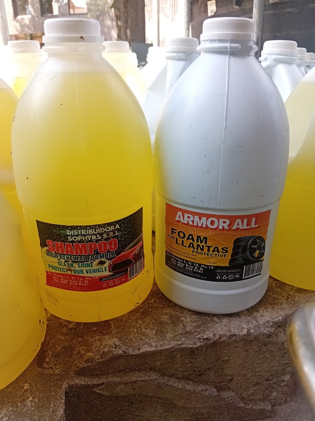 Auto shampoo en bandenbeschermer, Auto diversen, Onderhoudsmiddelen, Ophalen of Verzenden
