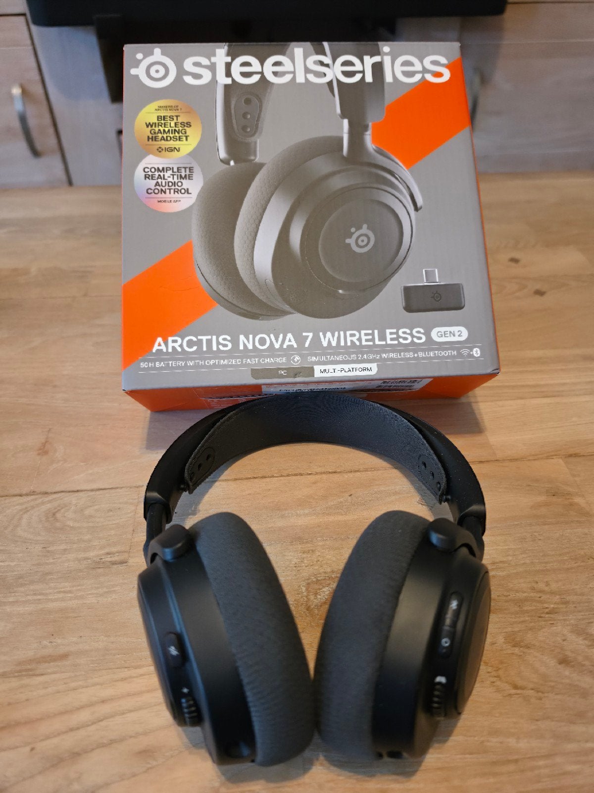Steelseries Arctis nova 7 wireless gen 2, Overige merken, Zo goed als nieuw, Draadloos, Op oor (supra aural)