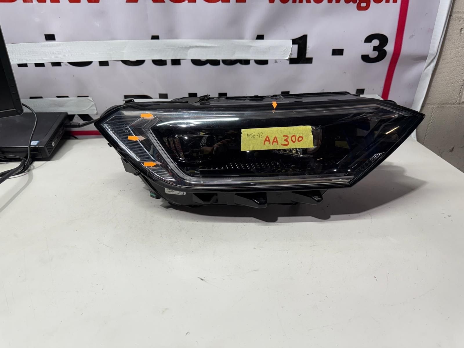 Volkswagen Jetta IV koplampen, Gebruikt, -, -, Ophalen of Verzenden
