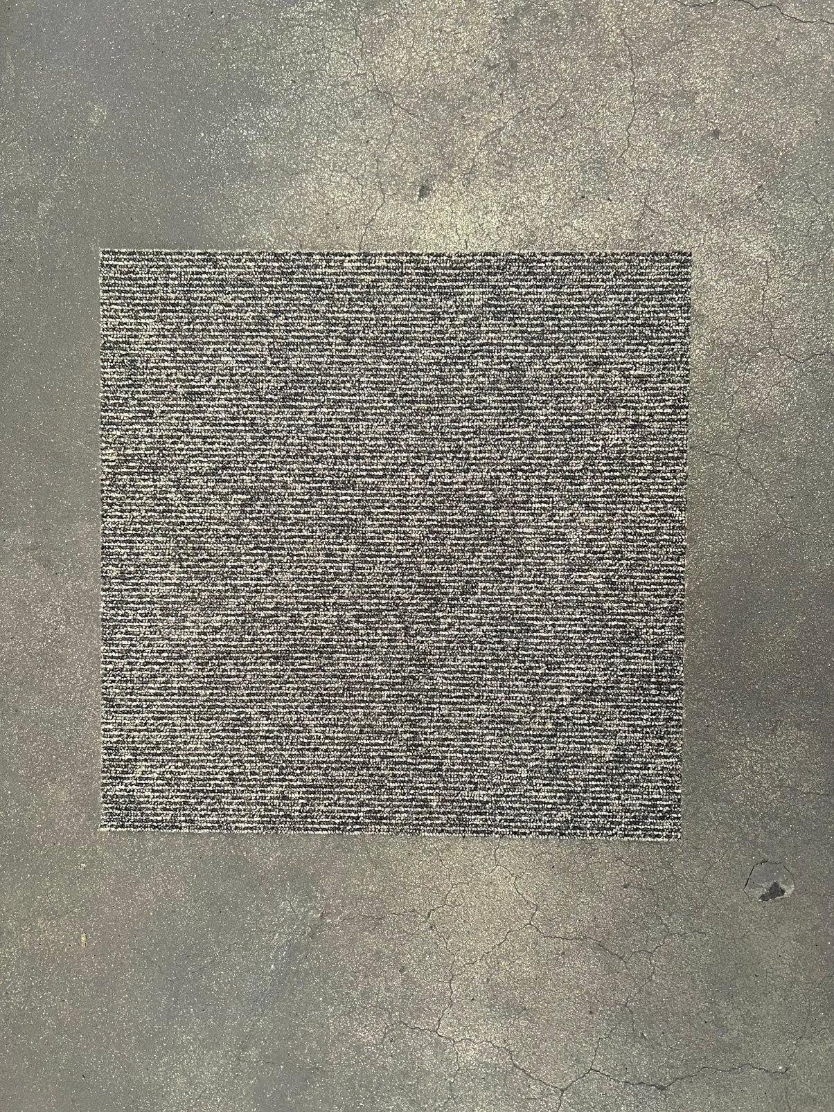 Donker grijze gemêleerde tapijttegels 50x50cm, Huis en Inrichting, Stoffering | Vloerbedekking, Ophalen of Verzenden, Zo goed als nieuw