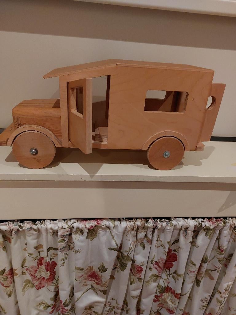 vrachtauto, hout,gewicht 4,5 kilo.lengte 53 cm.,lees omschr., Kinderen en Baby's, Speelgoed | Houten speelgoed, Ophalen of Verzenden