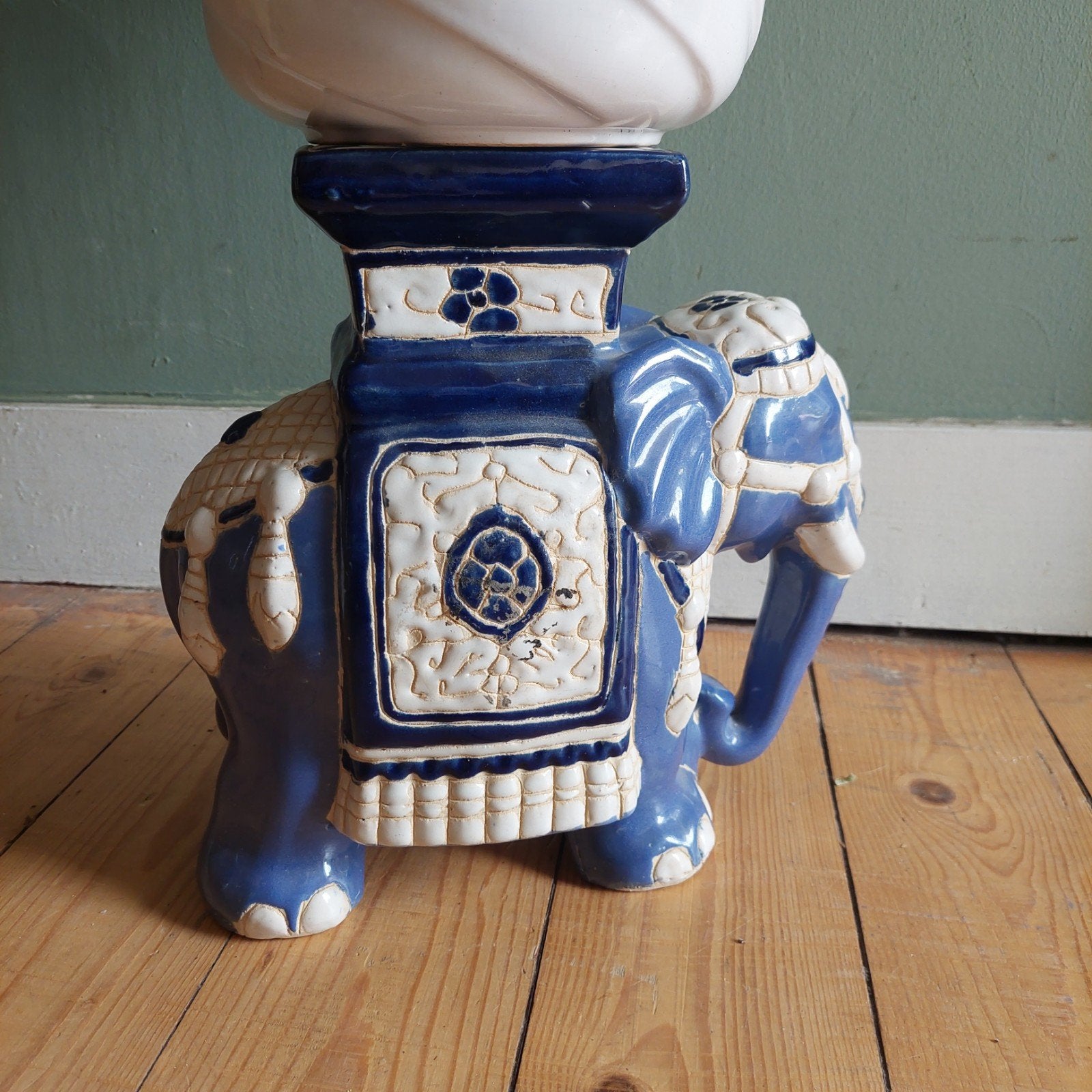 Lucky Vintage plantentafeltje vensterbank Olifant keramiek, Ophalen, Minder dan 45 cm, Minder dan 55 cm, .