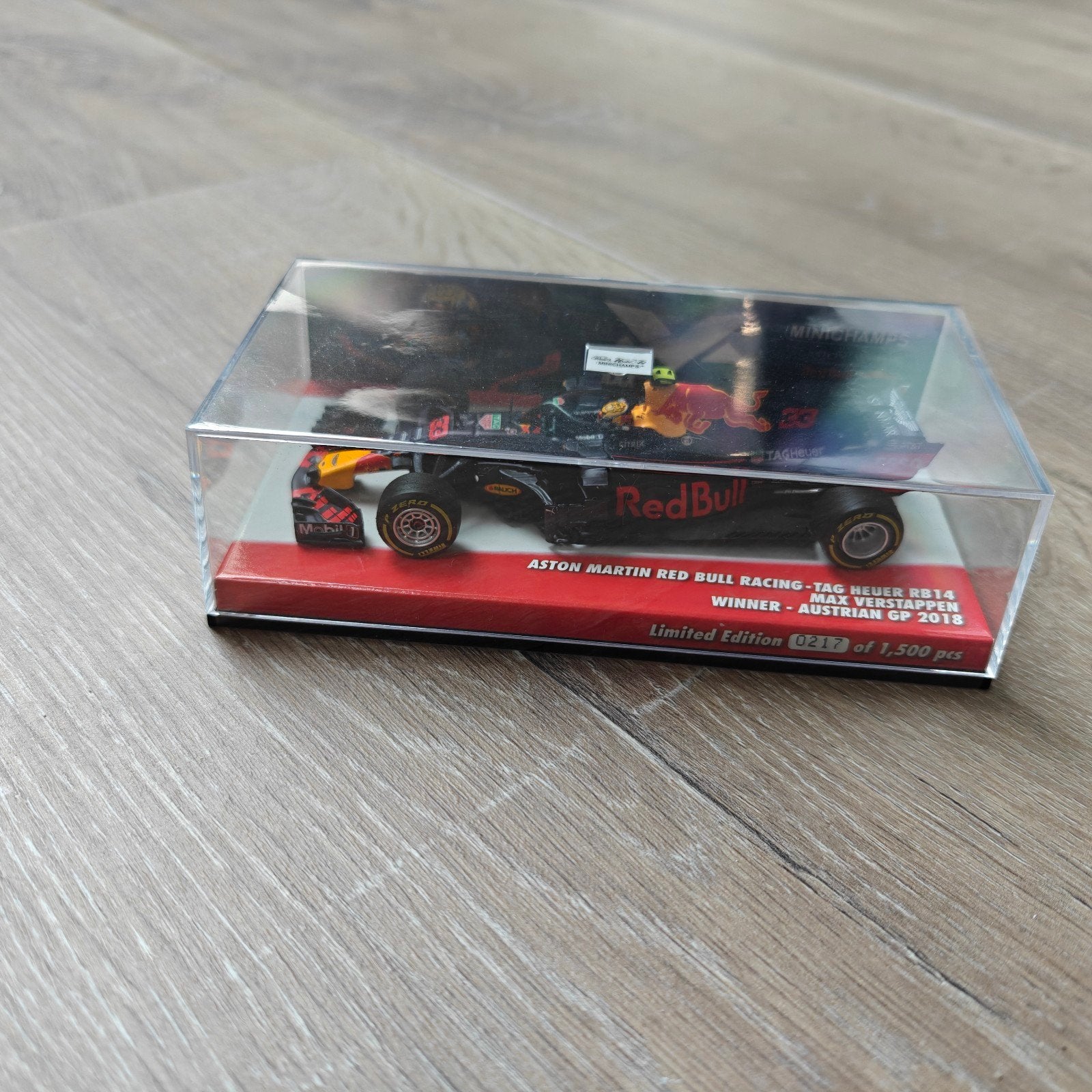 Max Verstappen Winner Austrian GP 2018 - Limited Edition, Ophalen, Zo goed als nieuw, Auto, MiniChamps