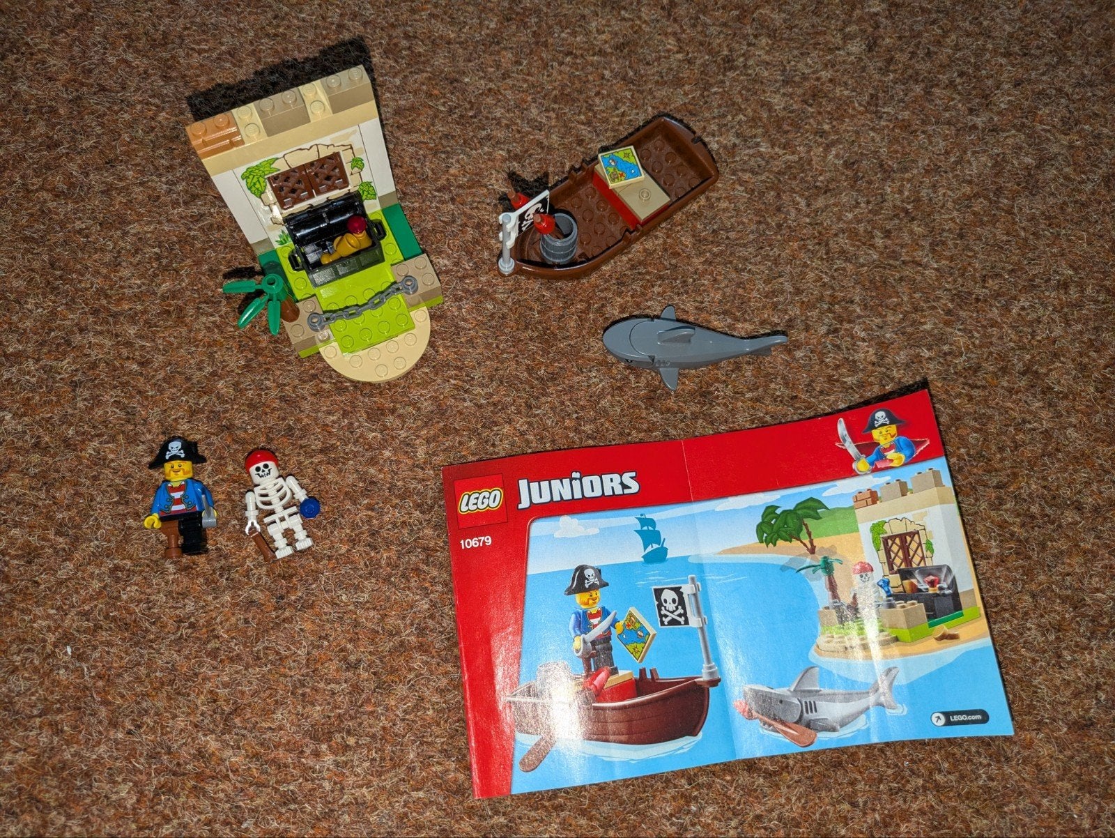 Lego Juniors - Pirate Treasure Hunt, Ophalen of Verzenden, Zo goed als nieuw, Complete set, Lego
