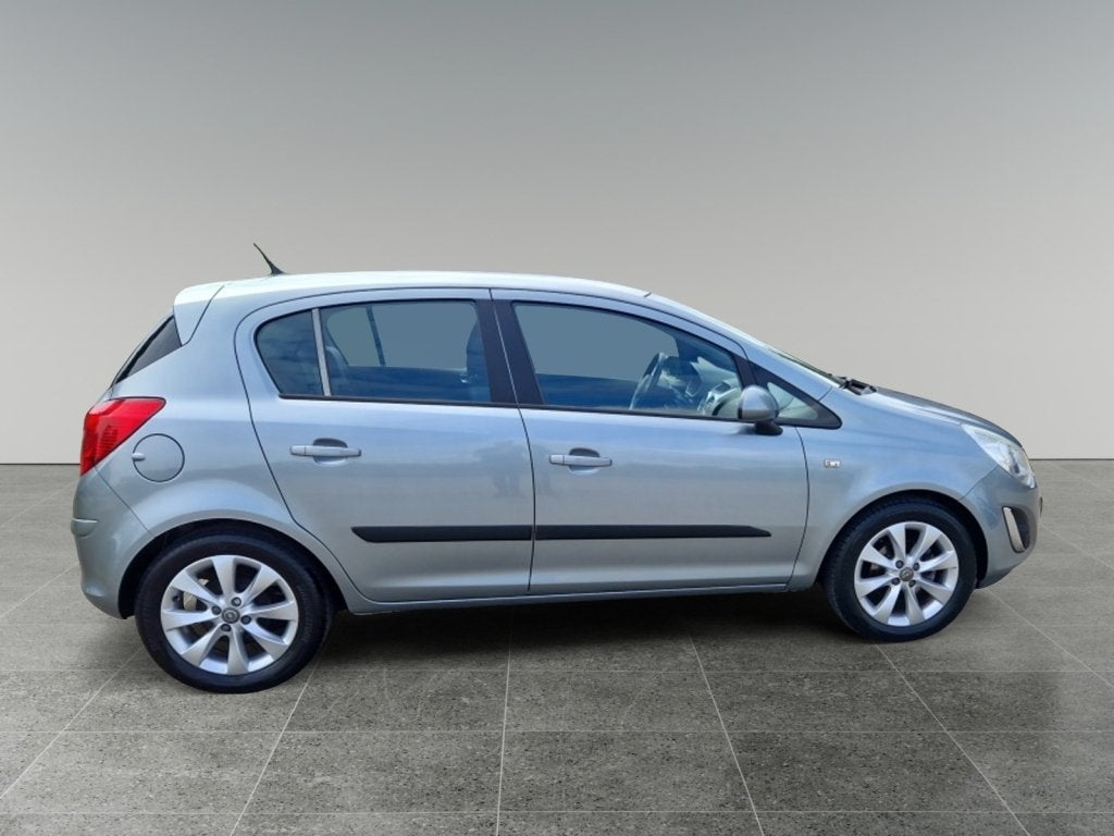 Opel Corsa 1.4-16V Ann. Edition AUTOMAAT Nette Auto, Auto's, Euro 5, 101 pk, 1398 cc, 4 cilinders