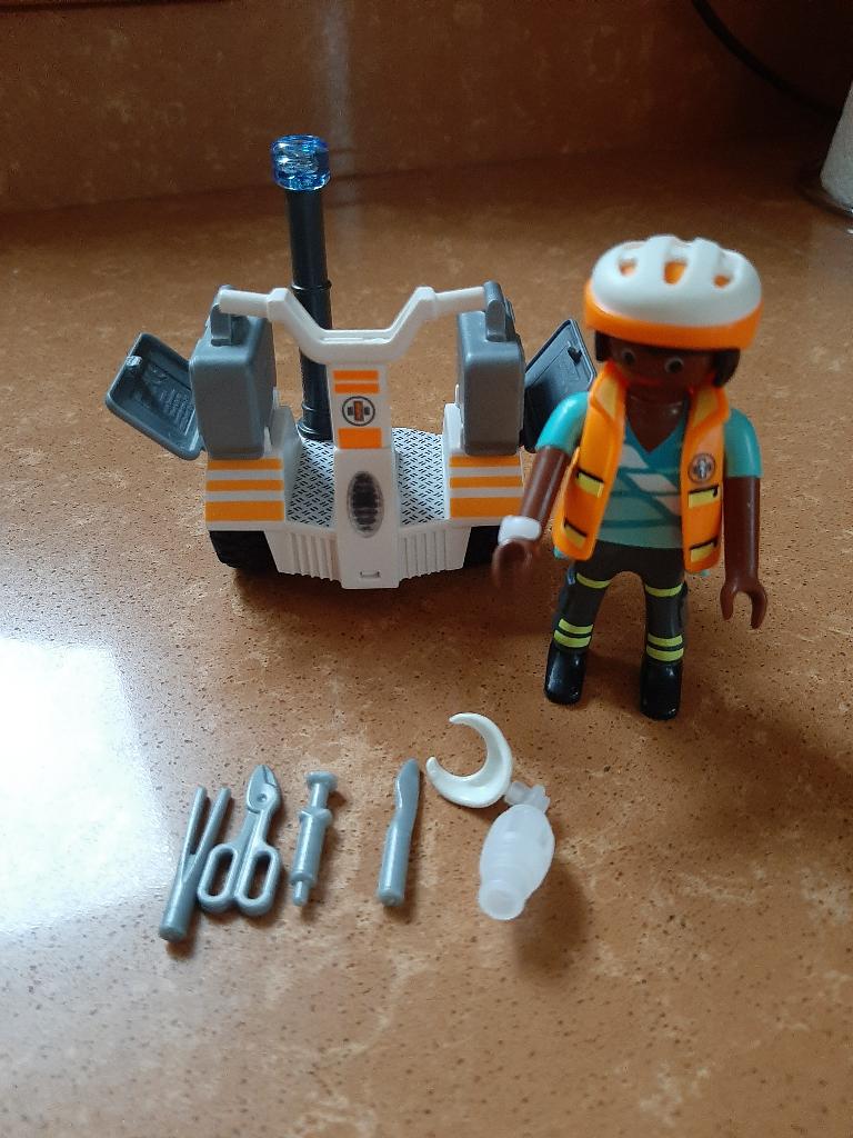 Playmobil 70052 ambu op driewieler, ook nog 1 nieuw, Ophalen of Verzenden, Zo goed als nieuw