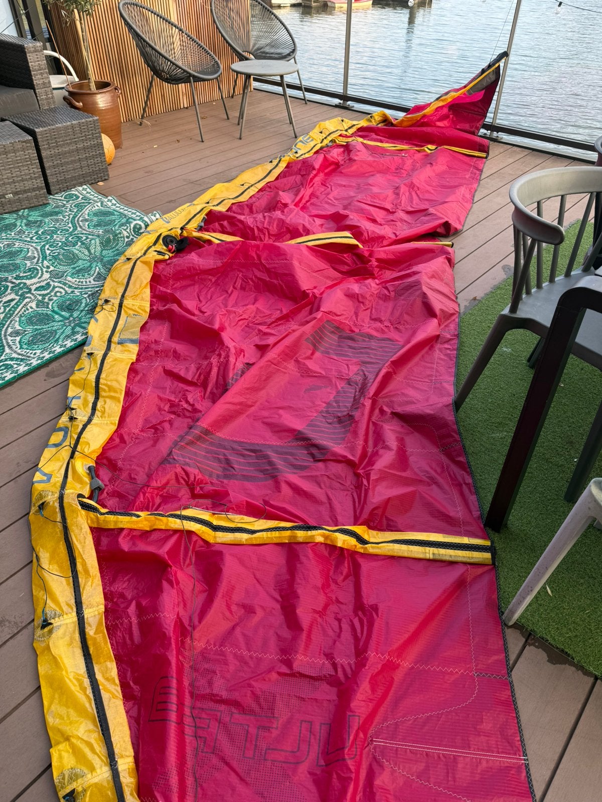 Ozone Vortex 9m2 V1, Geen board, Ophalen of Verzenden, Zo goed als nieuw