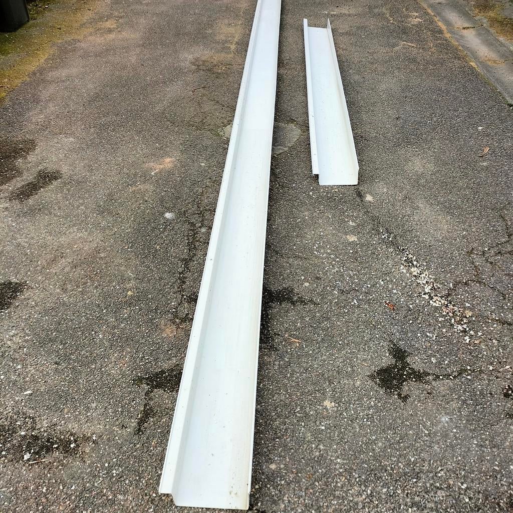 9m polyester dakgoot 205mm incl bevestigingsmaterialen, Ophalen, Nieuw