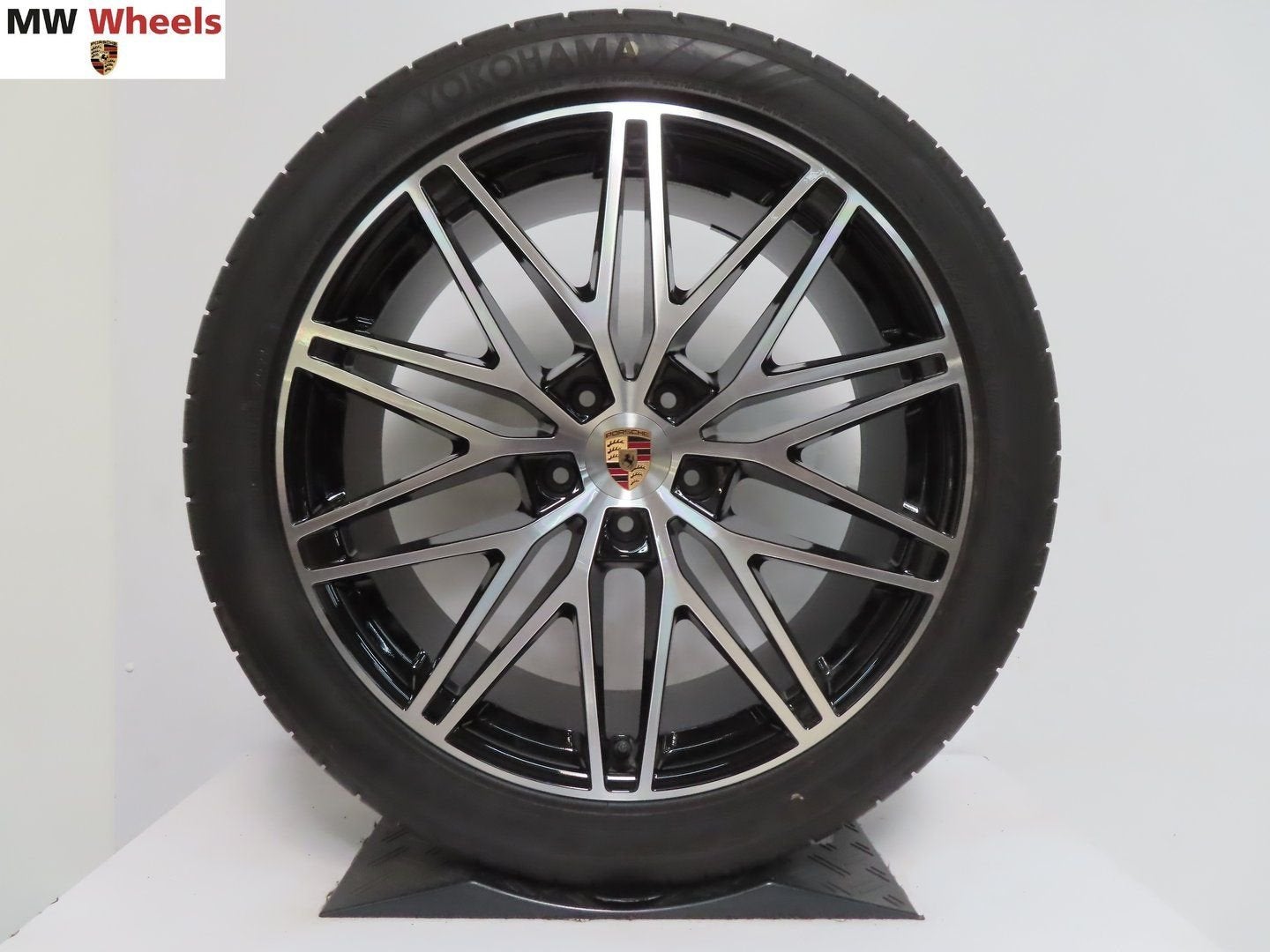Porsche Cayenne 9Y II 2025 coupe 22 inch velgen zomerbanden, Gebruikt, -, 285 mm, -