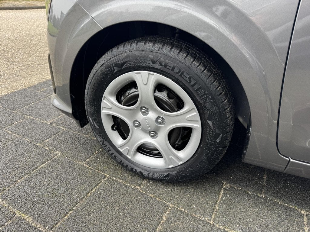 Kia Picanto 1.0 DPI DynamicLine , Snel Leverbaar! Inclusief, Voorwielaandrijving, Stof, 63 pk, 4 stoelen