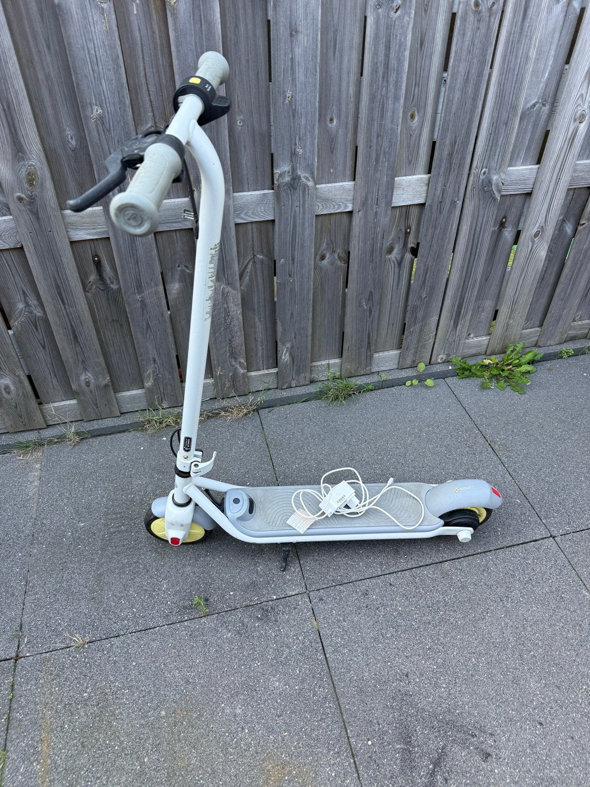 Segway Ninebot E-step, Fietsen en Brommers, Ophalen, Zo goed als nieuw, Elektrische step (E-scooter)