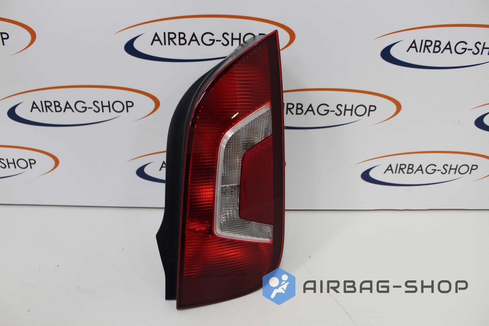Volkswagen UP Achterlicht Rechts 1S0945096D, Gebruikt, -, Volkswagen, -