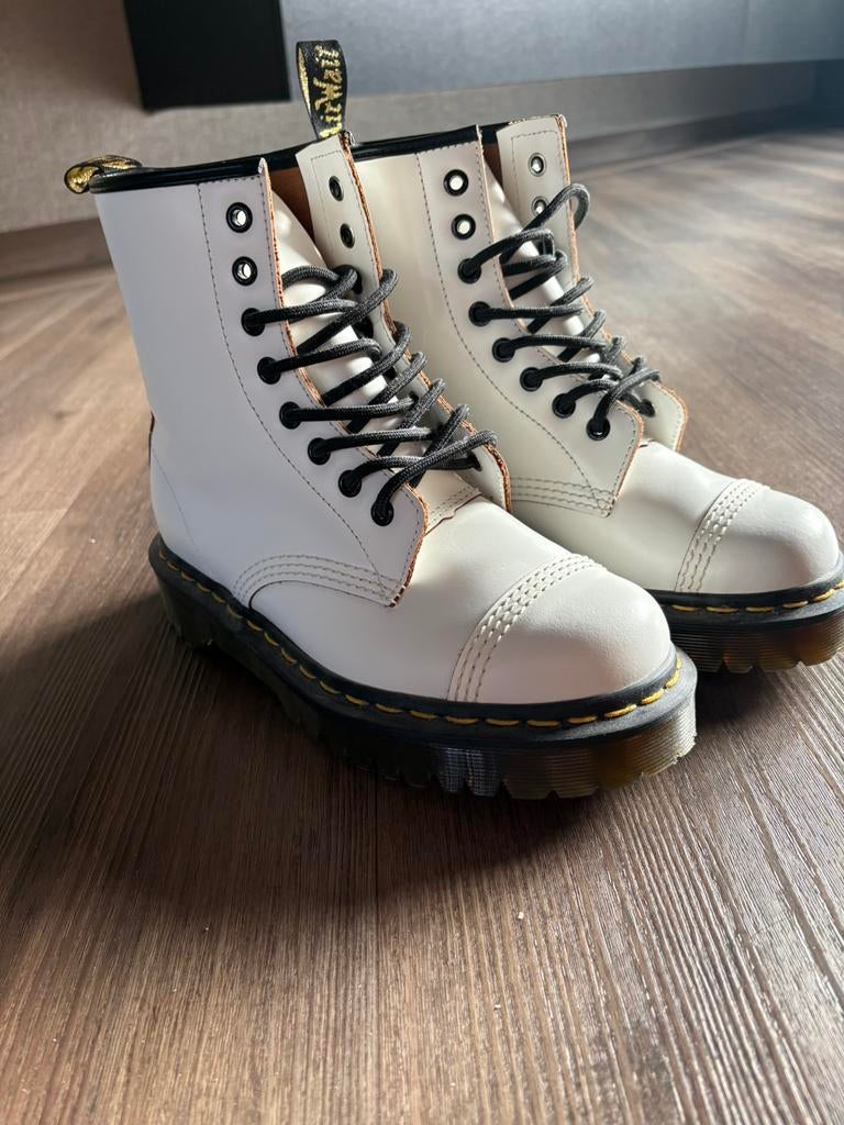 Dr martens 1460 bex maat 5 (38) nieuw made in England, Ophalen of Verzenden, Zo goed als nieuw, Wit