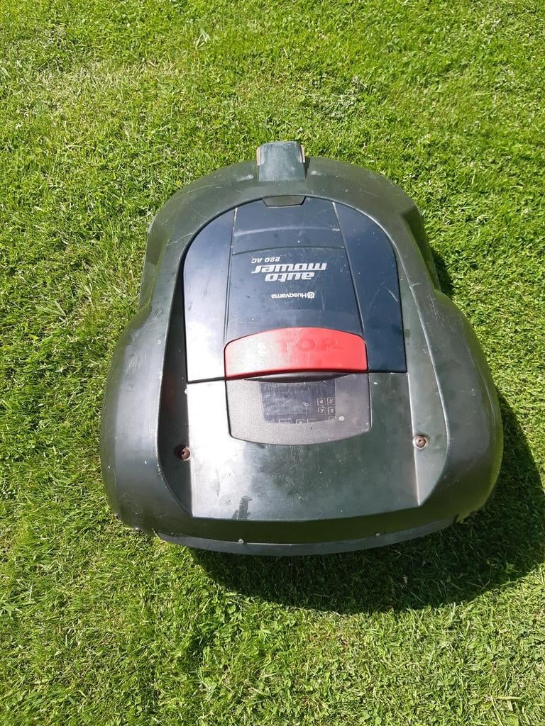 Husqvarna Automower 220AC - Nette staat,, Ophalen of Verzenden, Gebruikt, 20 tot 25 cm, Husqvarna