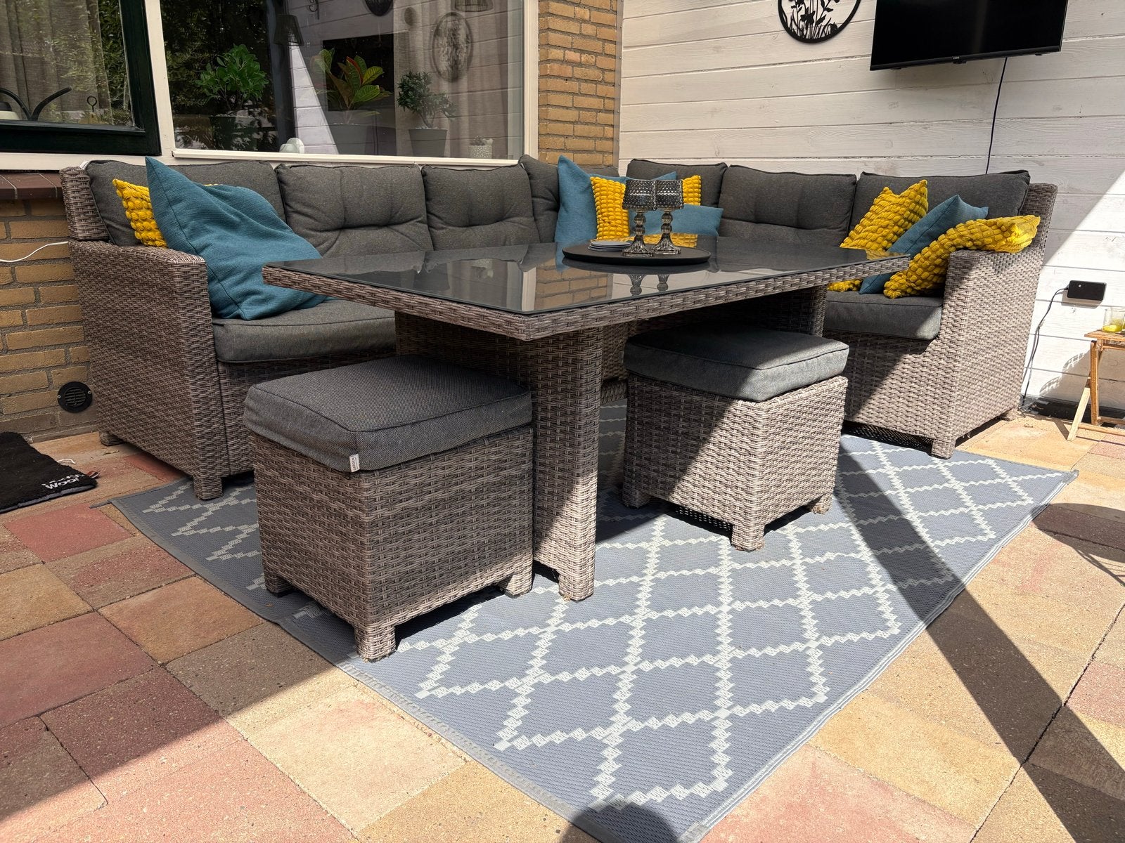 Complete Jaru Loungeset met Tafel en Kussens, Ophalen, 6 zitplaatsen, Zo goed als nieuw, Loungeset