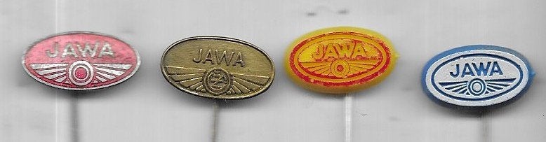 JAWA MOTOREN SPELDEN 4 VERSCHILLENDE OOK EMAILE ERBIJ, Ophalen of Verzenden, Gebruikt, Merk, Speldje of Pin