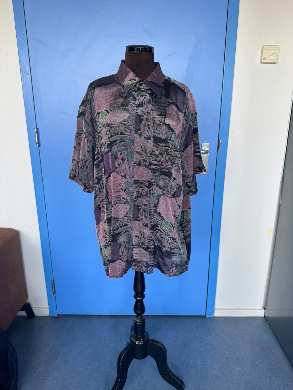Vintage Christian Dior. Size XL. 100% silk, Kleding | Heren, Verzenden, Zo goed als nieuw, Halswijdte 43/44 (XL)