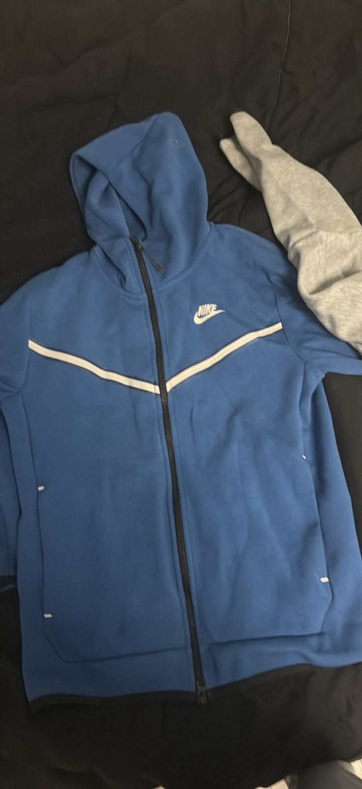 Nike tech vesten te koop, Ophalen, Zo goed als nieuw, Grijs