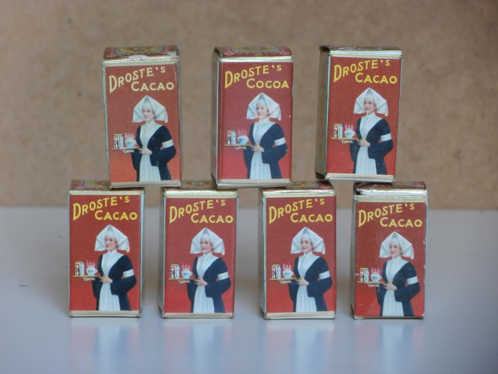 7 Miniatuur Droste Cacao minipakje doosjes mini pakje doos, Verzamelen, Ophalen, Zo goed als nieuw