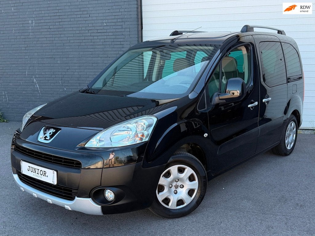 Peugeot Partner Tepee 1.6 VTi PANORAMA/5PERSOONS/NWEAPK/CAME, Voorwielaandrijving, Euro 5, Gebruikt, Beige