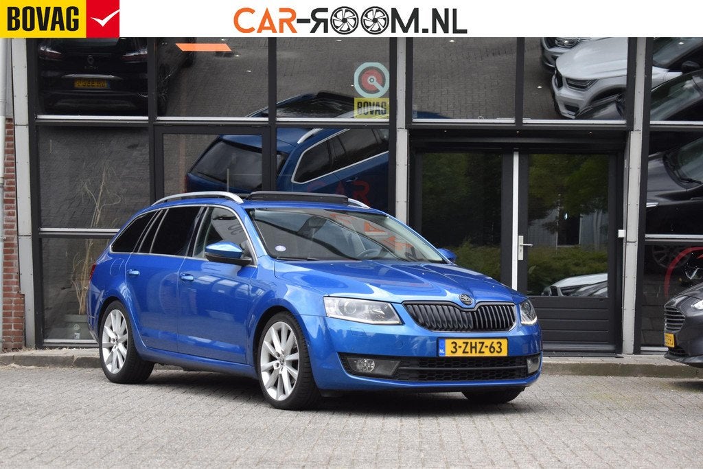 Skoda Octavia Combi 1.4 TSI Pano Dsg Camera, Auto's, Skoda, Bedrijf, Te koop, Octavia, ABS, Adaptieve lichten, Airbags, Airconditioning