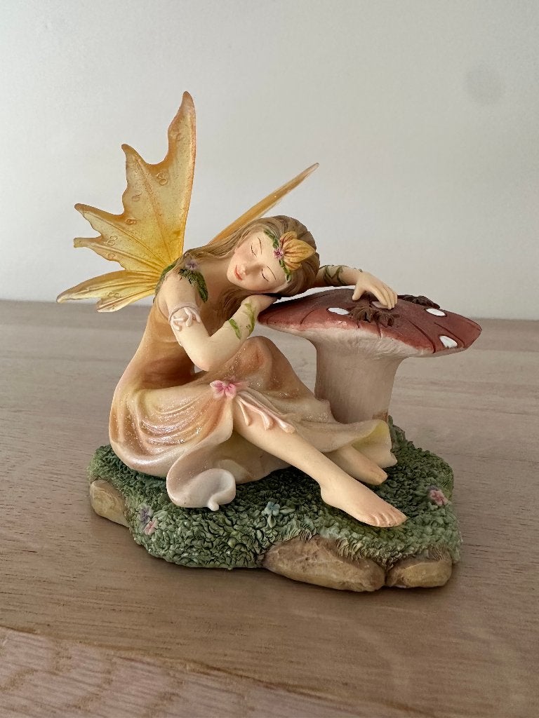 Fareie Glen Premier elfje goldenglow fantasy zgan, Ophalen of Verzenden, Zo goed als nieuw, Fantasy
